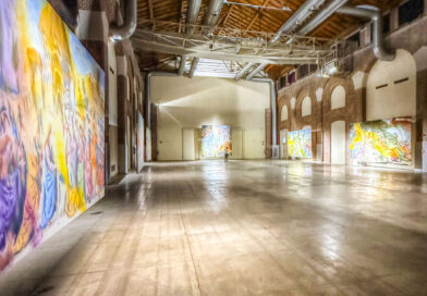 Jorge R. Pombo – Giudizio Universale: una mostra viva alla Fabbrica del Vapore